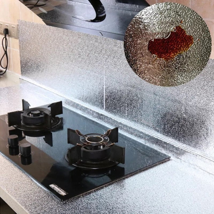 Lisslune | Self-adhesive kitchen foil against oil & fat splashes