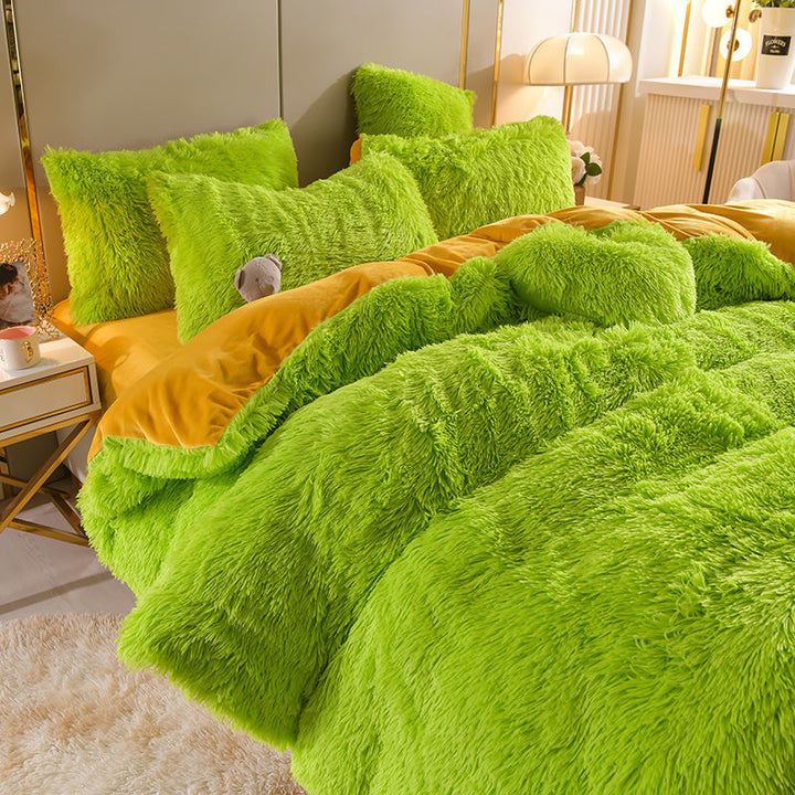 Lisslune | DreamWeave Luxe Bedding Set – Includes Free Heart-Shaped Pillow