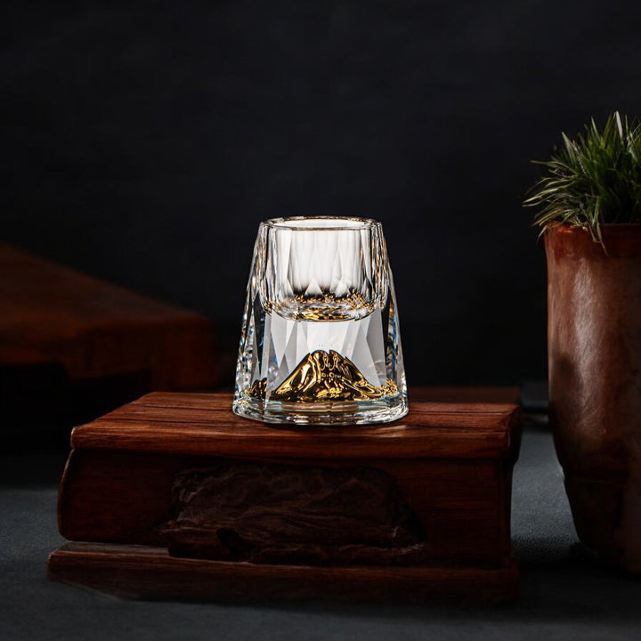 Lisslune | Luxury Crystal Glasses with Gold Flakes – Handmade – Set of 2 – For Whisky & Premium Beverages
