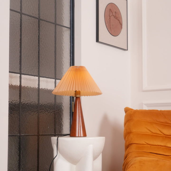 Lisslune | AntiqueRadiance – Elegant Wood and Metal Table Lamp