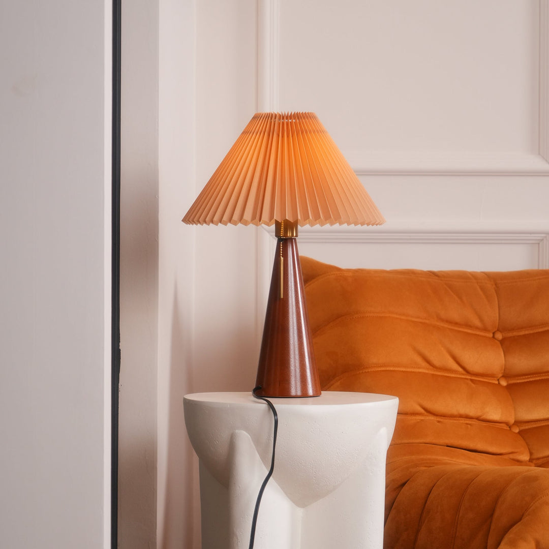 Lisslune | AntiqueRadiance – Elegant Wood and Metal Table Lamp