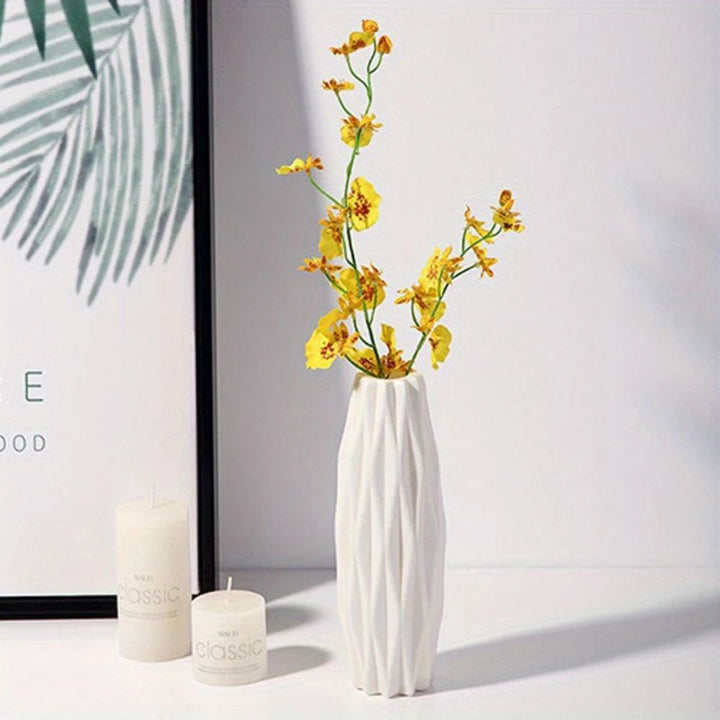 Lisslune | Hollow Fold Art Vase