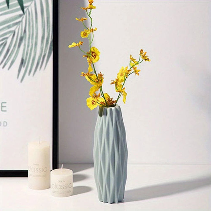 Lisslune | Hollow Fold Art Vase