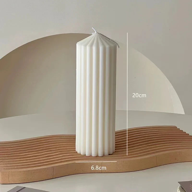 Lisslune | Luxurious Aromatic Scented Candle | For lovely scents in the living room