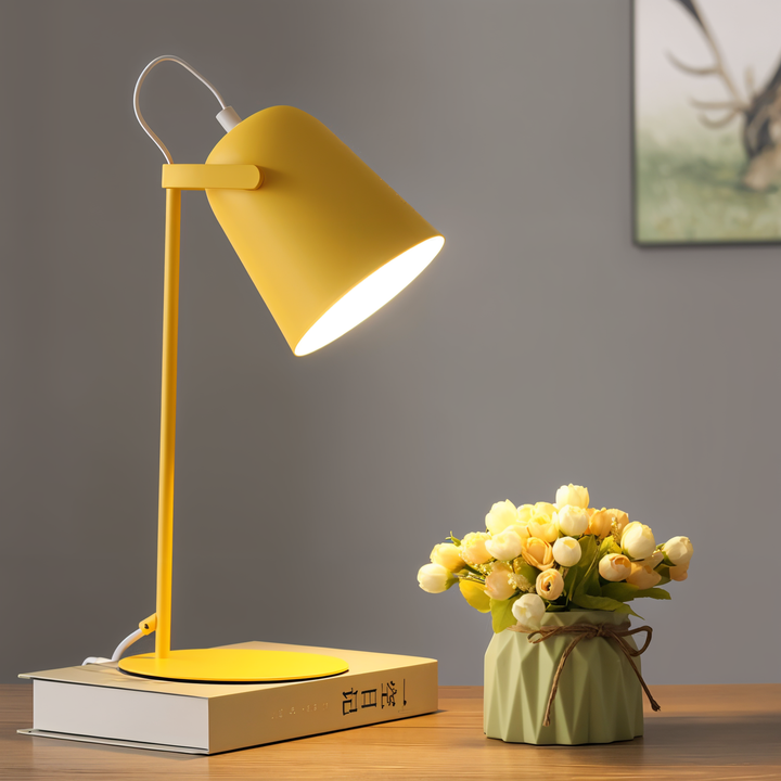 Lisslune | Macaron – Adjustable Nordic Table Lamp for a Stylish Office