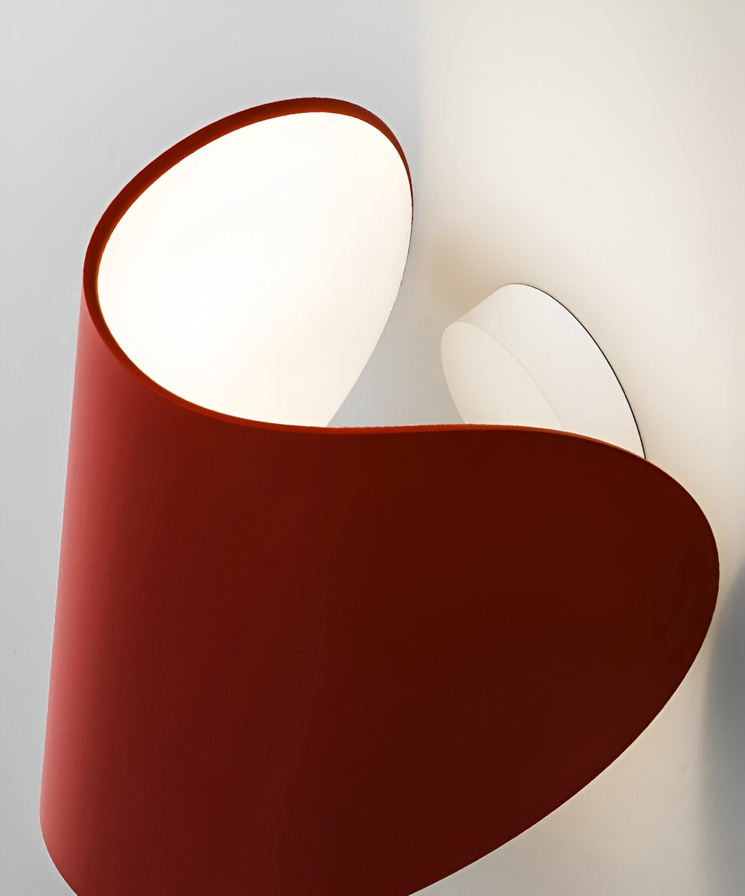 Lisslune | Twist Wall Lamp - Rotatable Metal Wall Light - Curve Wall Sconce