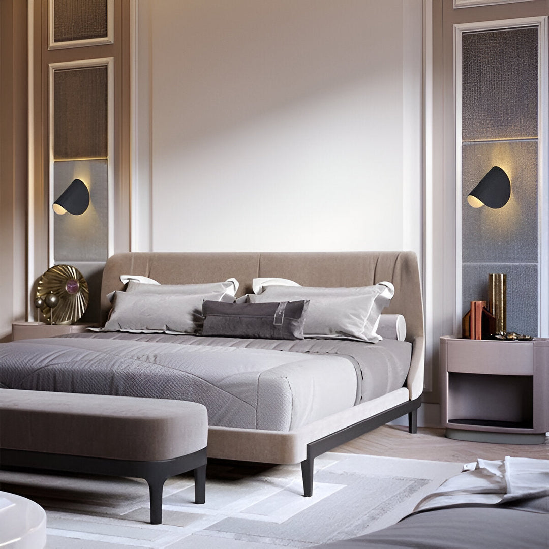 Lisslune | Twist Wall Lamp - Rotatable Metal Wall Light - Curve Wall Sconce