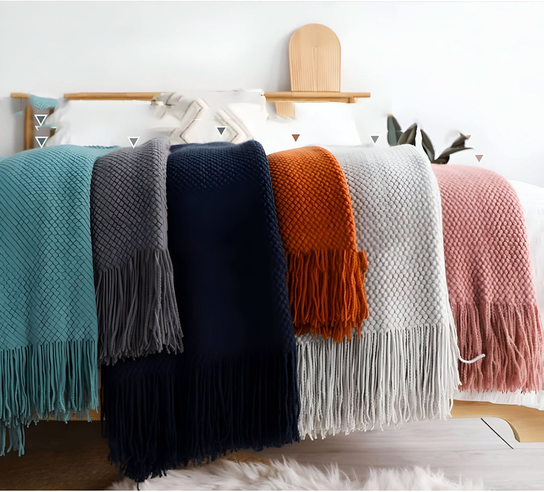 Lisslune | KNITCOVE – Stylish knit fleece blanket