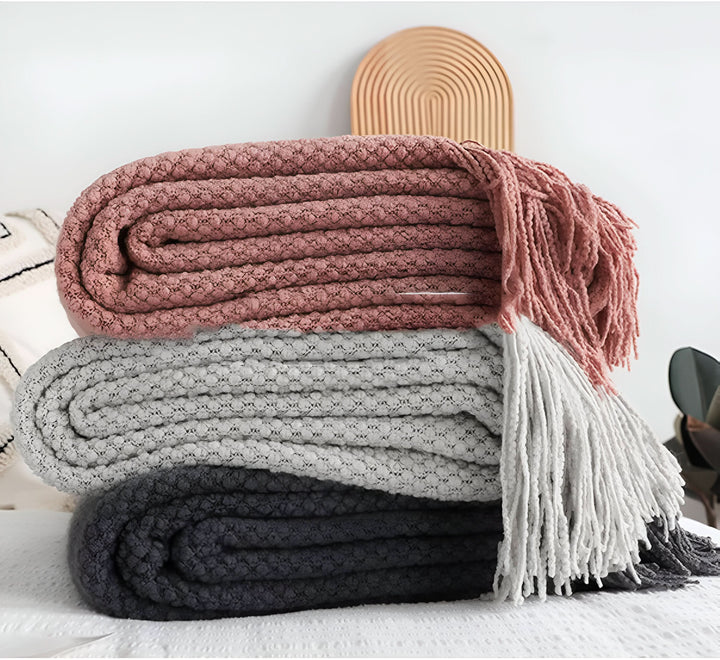 Lisslune | KNITCOVE – Stylish knit fleece blanket