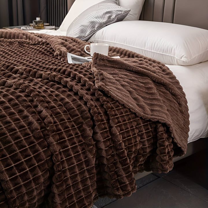 Lisslune | EliteWave Plaid - Ultrafluffy structured coral fleece blanket