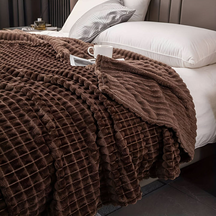 Lisslune | CORALWAVE – Ultra-soft Textured Fleece Blanket