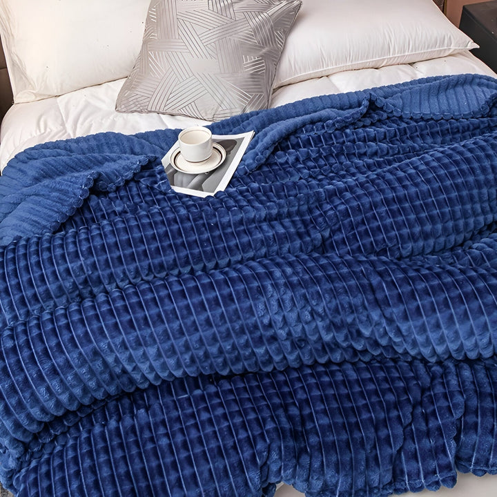 Lisslune | EliteWave Plaid - Ultrafluffy structured coral fleece blanket
