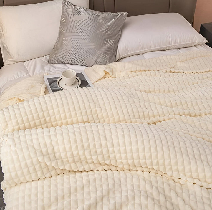 Lisslune | CORALWAVE – Ultra-soft Textured Fleece Blanket