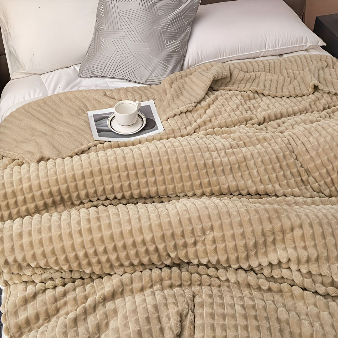 Lisslune | CORALWAVE – Ultra-soft Textured Fleece Blanket