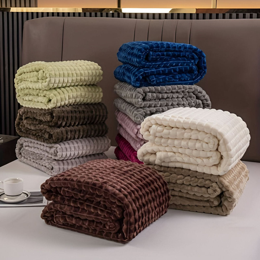 Lisslune | CORALWAVE – Ultra-soft Textured Fleece Blanket
