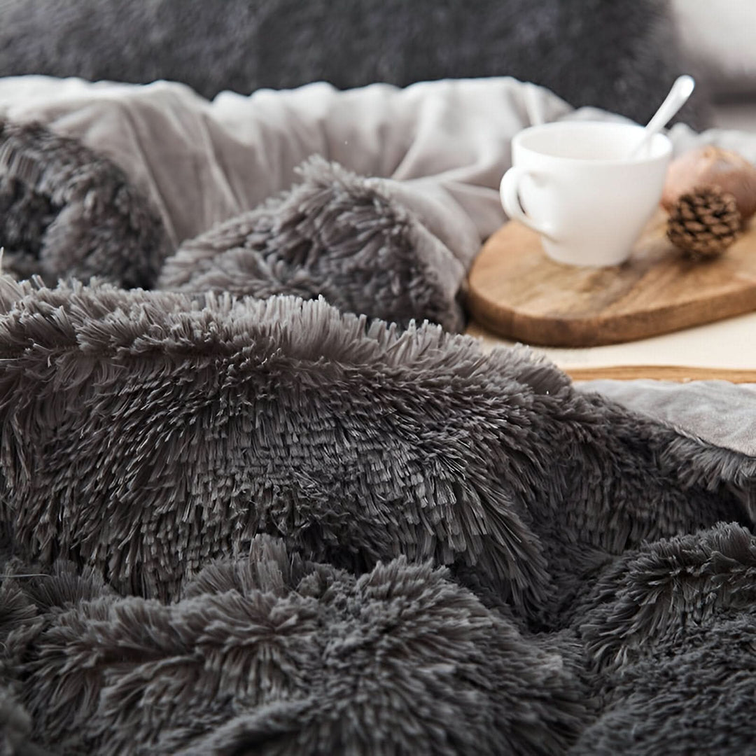 Lisslune | FLUFFUREST – Plush Fleece Bedding Set