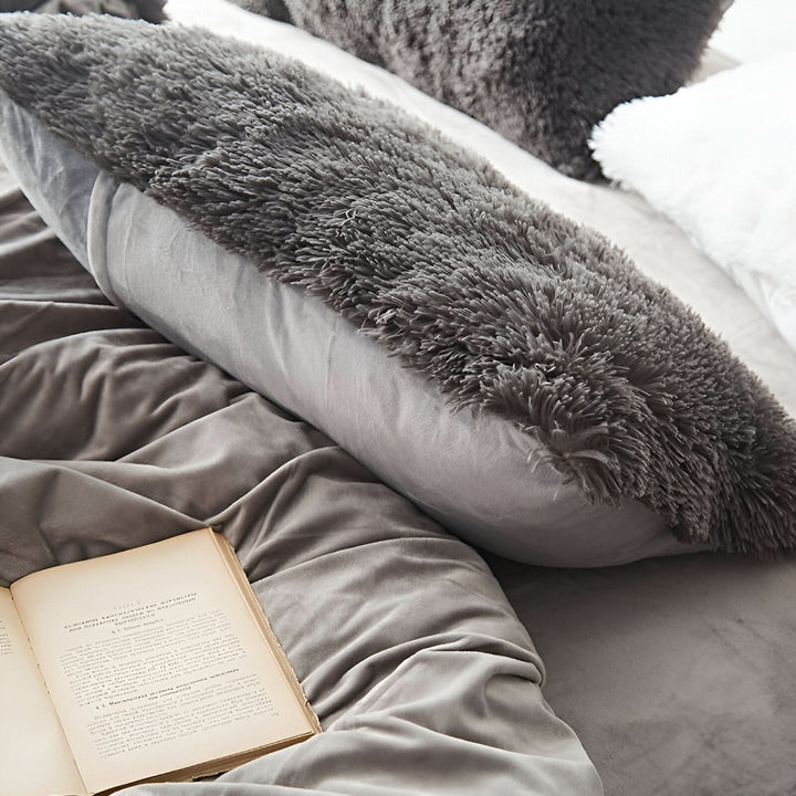 Lisslune | FLUFFUREST – Plush Fleece Bedding Set