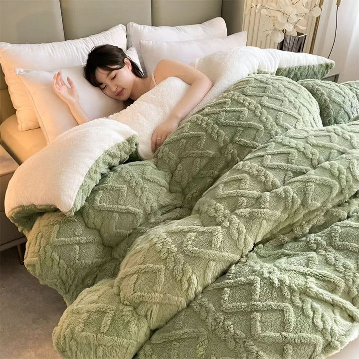Lisslune | SOFTIQUE - VelvetPlush Reversible Duvet Cover