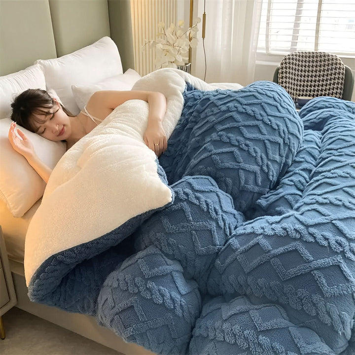 Lisslune | SOFTIQUE - VelvetPlush Reversible Duvet Cover