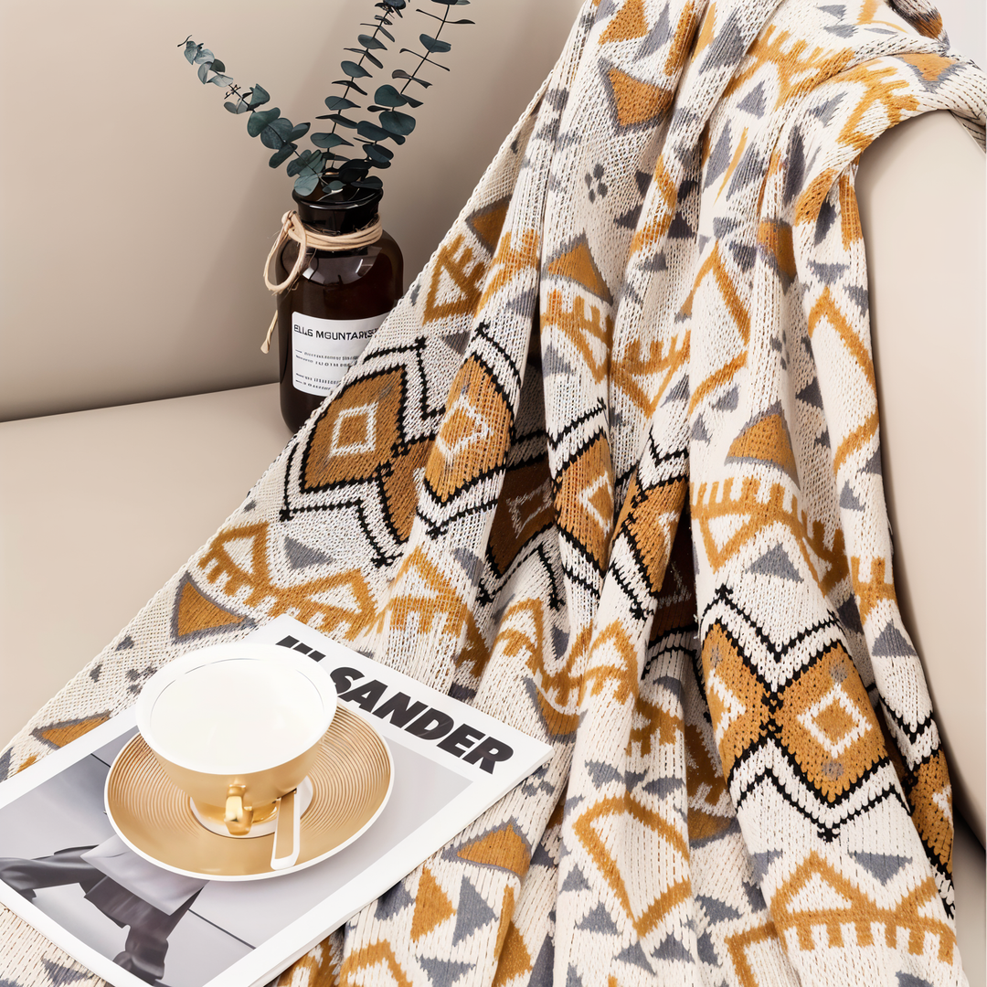 Lisslune | VIVIDLOOM – Geometric Boho Fleece Blanket
