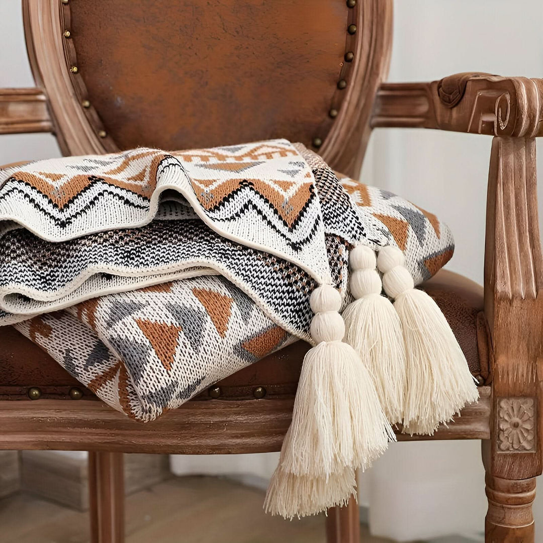 Lisslune | VIVIDLOOM – Geometric Boho Fleece Blanket