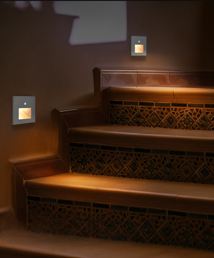 Lisslune | StepShine - motion-sensitive wall lamp