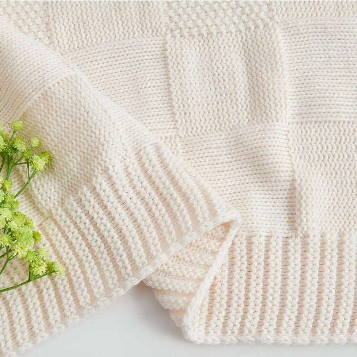 Lisslune | MONOSTRIPE – Minimalistic knit blanket