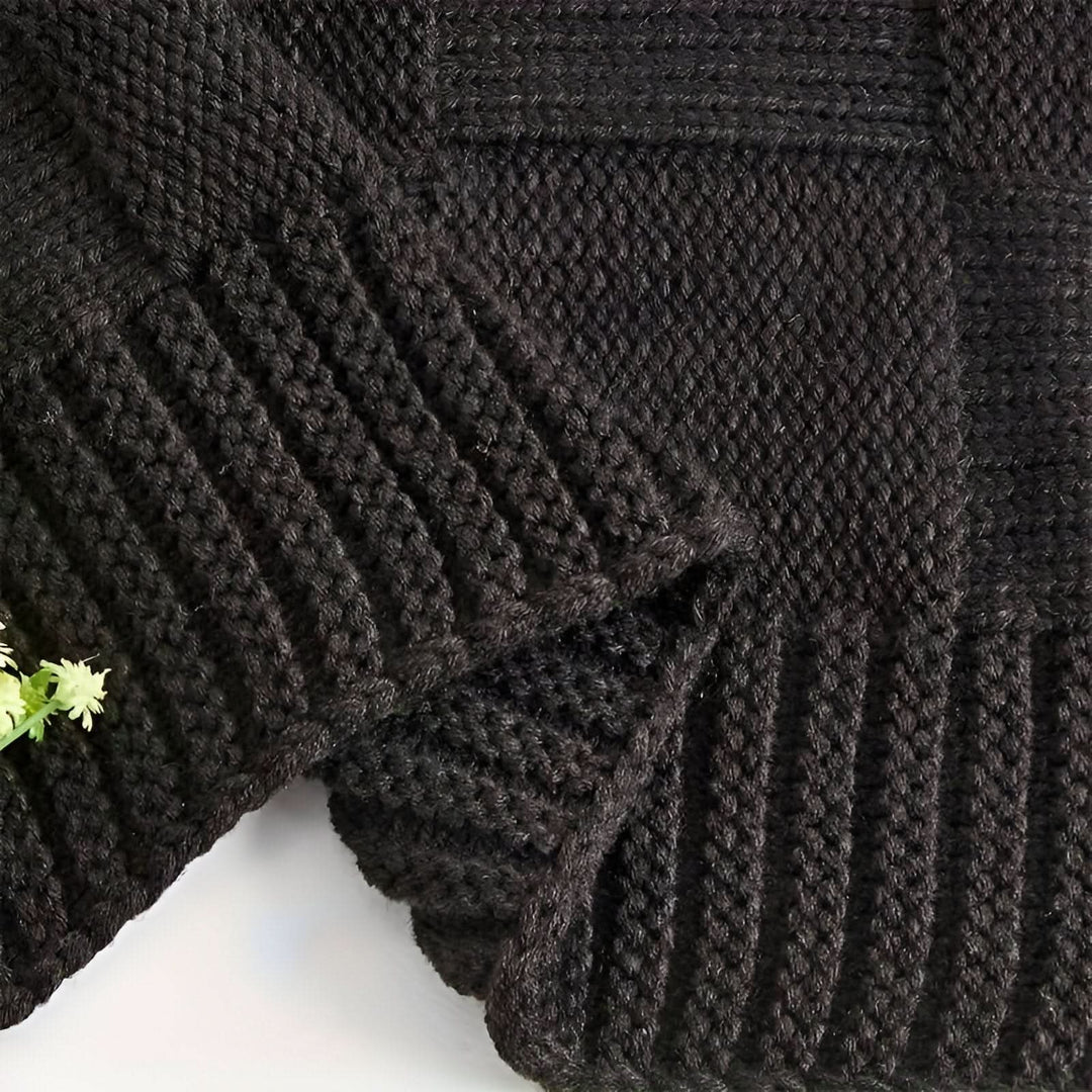 Lisslune | MONOSTRIPE – Minimalistic knit blanket