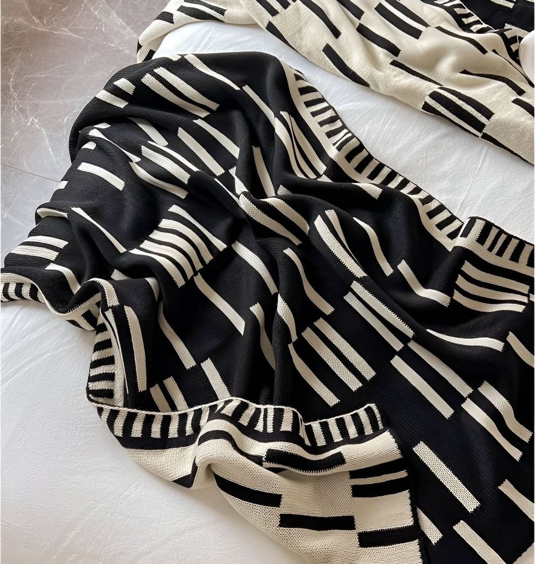 Lisslune | NEUTRAPLUSH - Premium Blanket