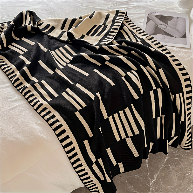 Lisslune | CozyNest Luxury Throw Blanket