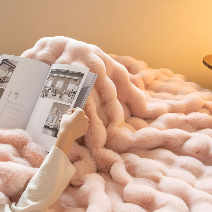 Lisslune | WARMPLAID - Heated fleece blanket