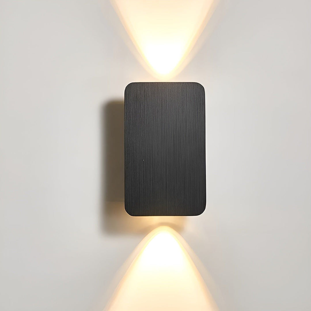 Lisslune | Light - Modern rectangular LED stairwell light