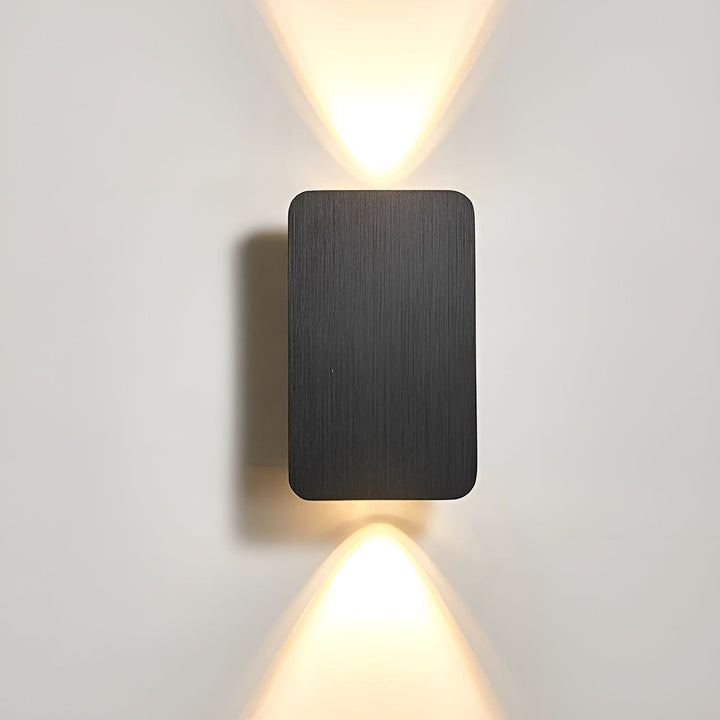 Lisslune | Light - Modern rectangular LED stairwell light