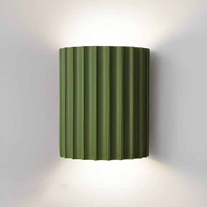 Lisslune | Striped LED wall light made of resin for a modern Nordic atmosphere