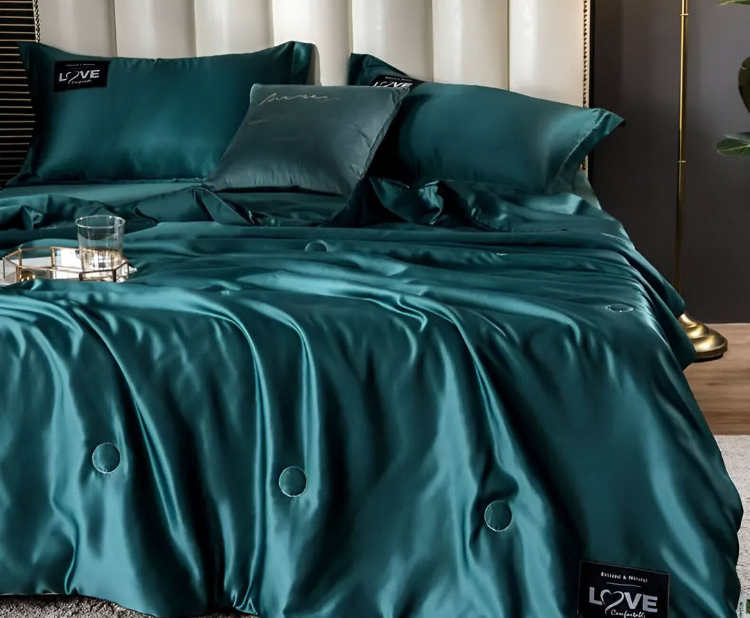 Lisslune | FLUFFINA - Premium Satin Silk Bedding