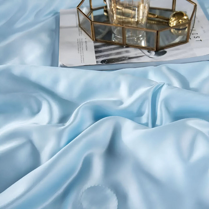 Lisslune | FLUFFINA - Premium Satin Silk Bedding