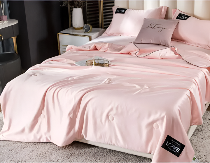 Lisslune | FLUFFINA - Premium Satin Silk Bedding