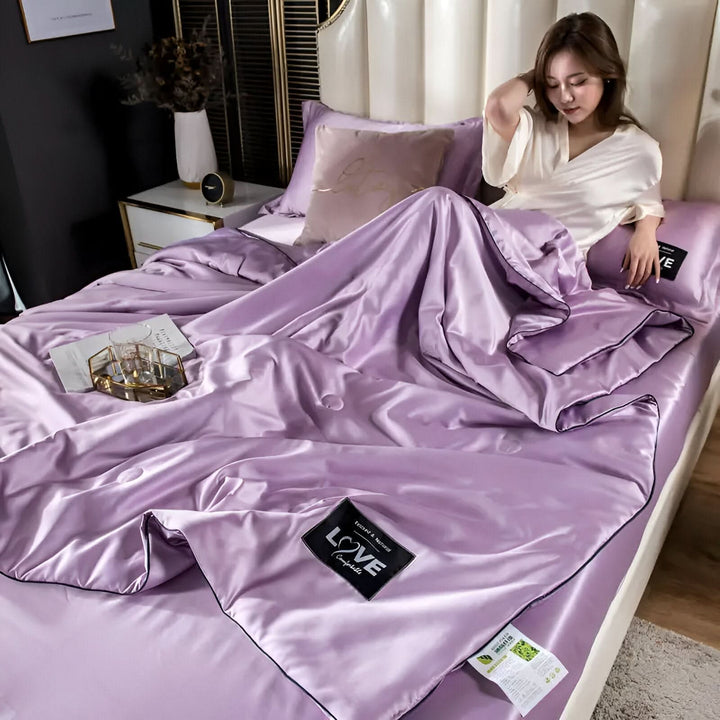 Lisslune | FLUFFINA - Premium Satin Silk Bedding