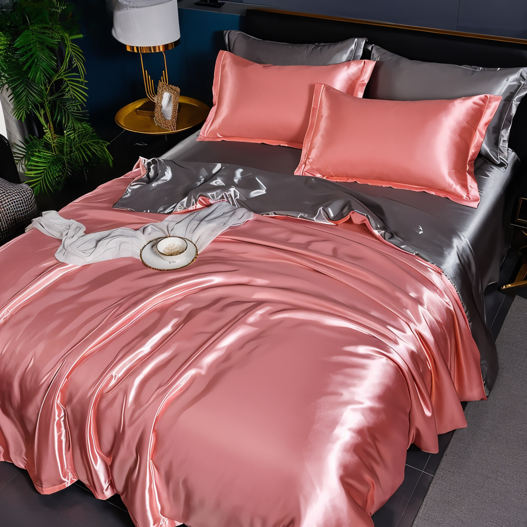 Lisslune | PLUSHORA - SilkCloud Duvet - Premium Breathable Silk Bedding