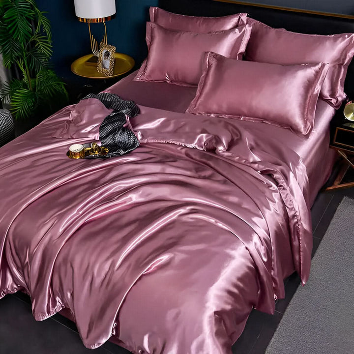 Lisslune | PLUSHORA - SilkCloud Duvet - Premium Breathable Silk Bedding
