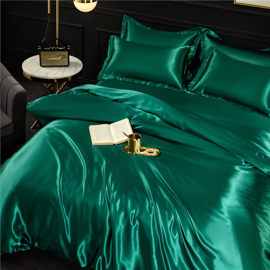 Lisslune | PLUSHORA - SilkCloud Duvet - Premium Breathable Silk Bedding
