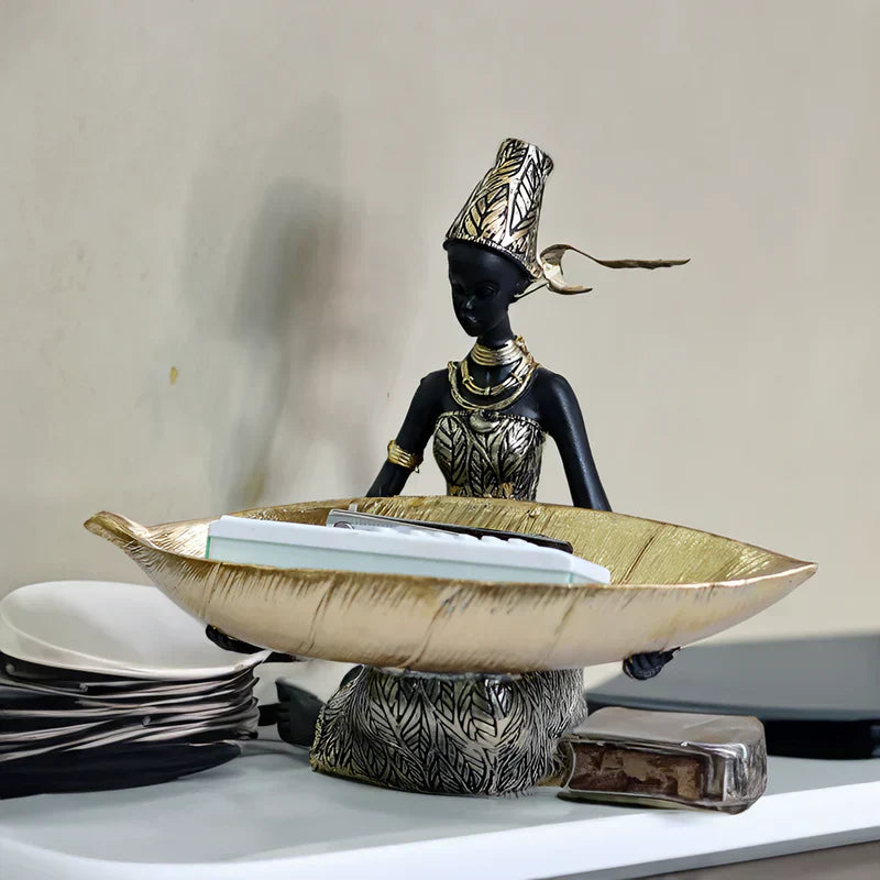 Lisslune | Exotic Female Sculpture with Key Organizer – Artistic Storage Solution