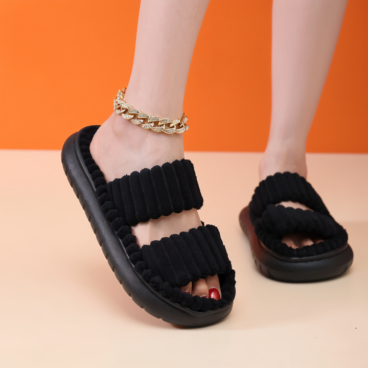 Lisslune | Sofie - Lined slippers made of plush with cross band