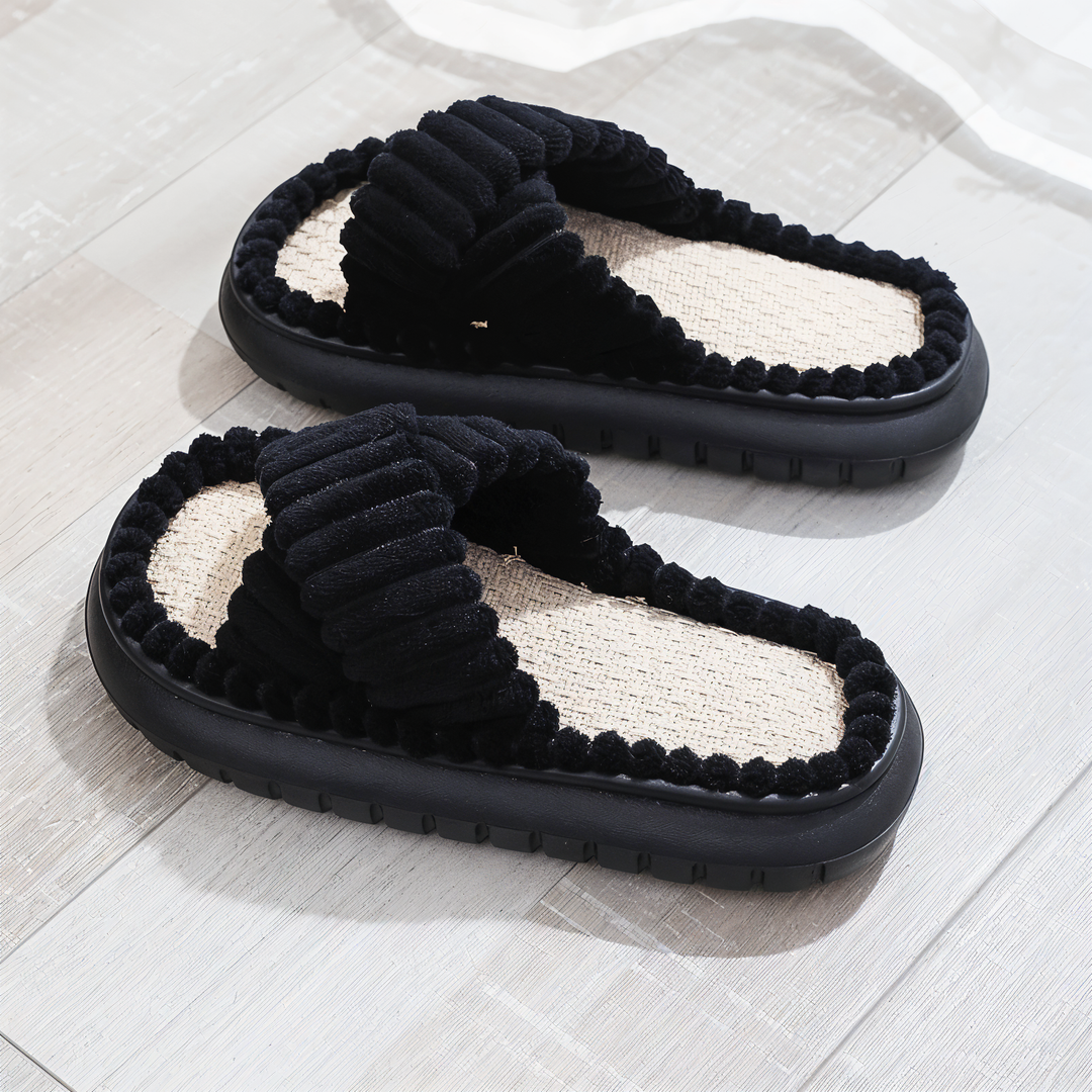 Lisslune | Sofie - Lined slippers made of plush with cross band