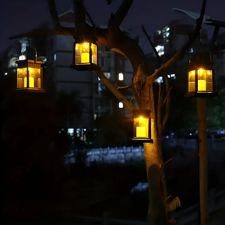 Lisslune | Magic Lantern - Solar-powered bulbs with dual panel control