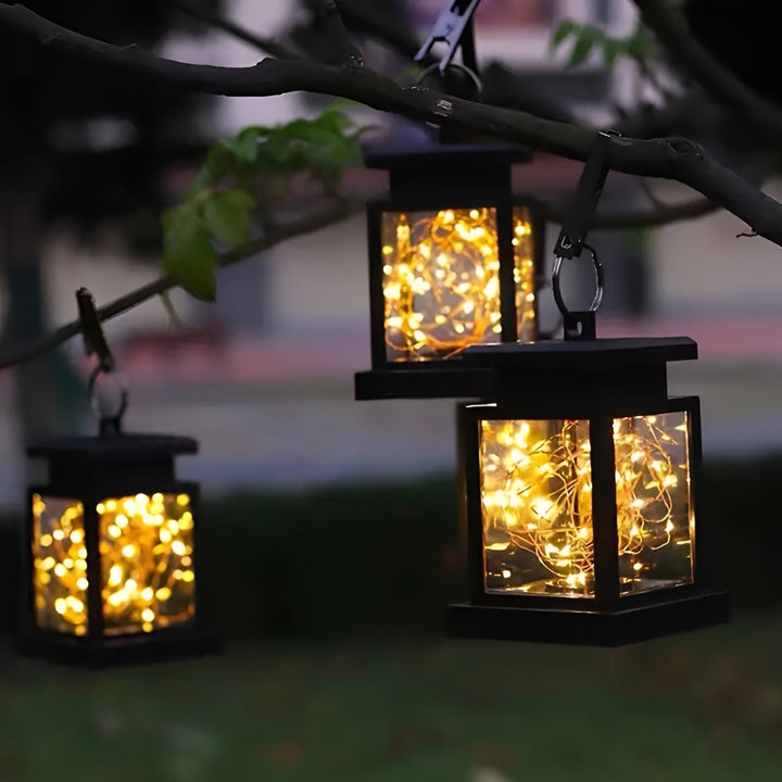 Lisslune | Magic Lantern - Solar-powered bulbs with dual panel control