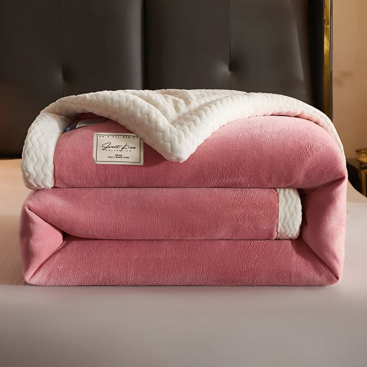 Lisslune | DOWNLOFT - Three-layer Soft Blanket
