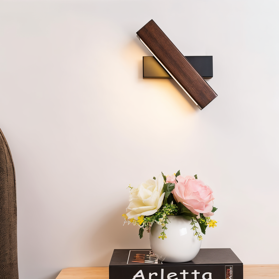 Lisslune | TwistLED Wall Lamp - 360° rotatable rectangular LED wall lamp made of wood
