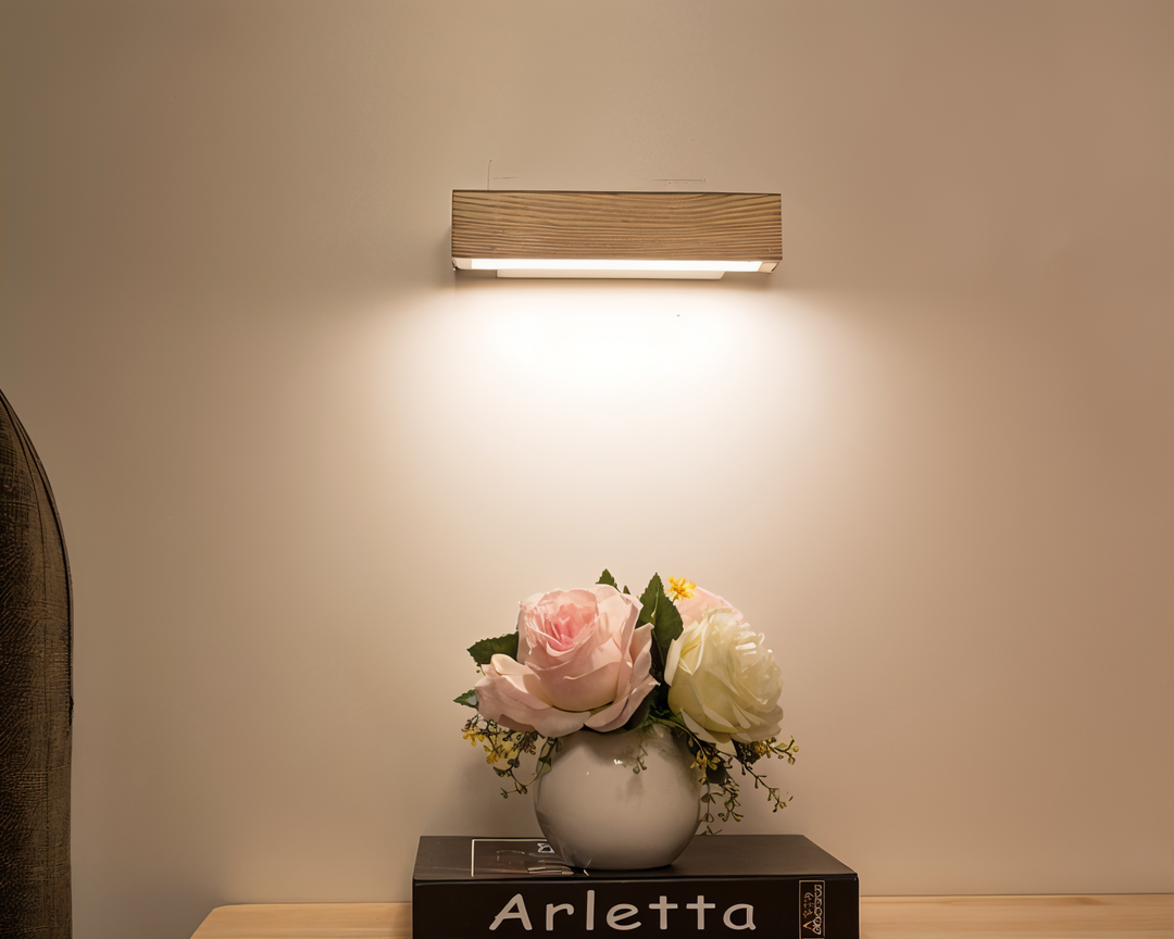 Lisslune | TwistLED Wall Lamp - 360° rotatable rectangular LED wall lamp made of wood