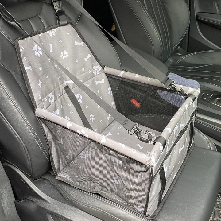 Lisslune | AutoPaw Elevated Dog Car Seat – Waterproof, Non-Slip and Safe for On the Go